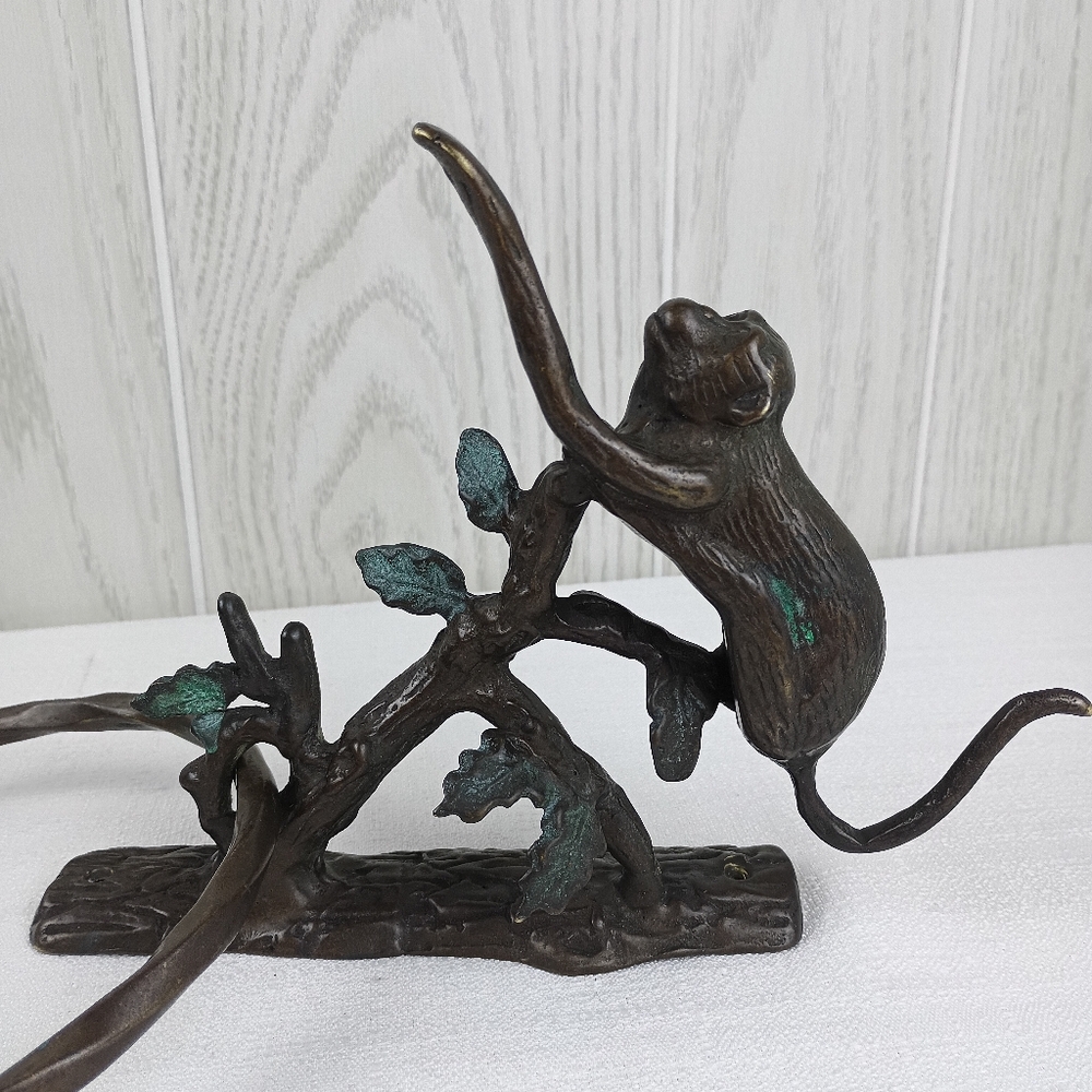 SPI San Pacific International Brass Monkey towel hanger door knocker. - Picture 5 of 16